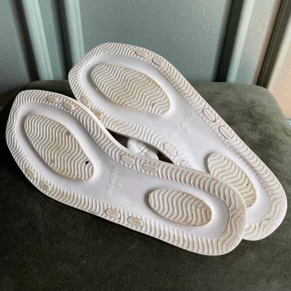 Steve Madden White Braided Slide Sandals Double Strap Slip On Women’s Size 9 - Picture 4 of 4